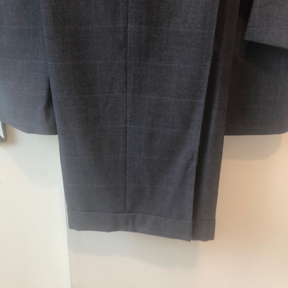 Jos A Bank Travelers Suit